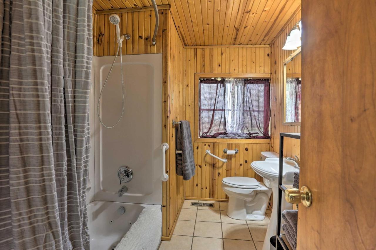 Rustic Spearfish Cabin On 12-Acre Trout Farm Екстер'єр фото