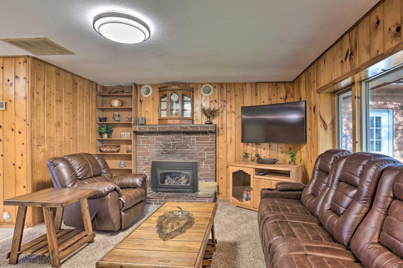 Rustic Spearfish Cabin On 12-Acre Trout Farm Екстер'єр фото