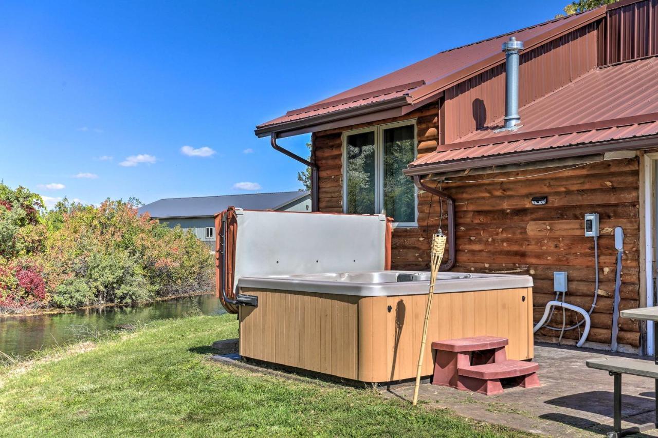 Rustic Spearfish Cabin On 12-Acre Trout Farm Екстер'єр фото